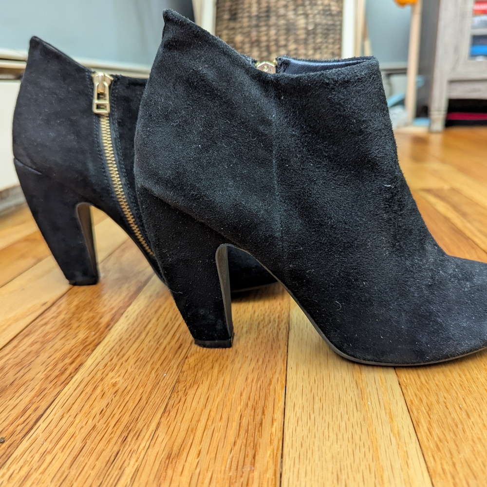 Steve Madden Black Ankle Boots with Peep-Toe Design